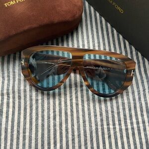 Tom Ford Tortoiseshell Frame Sunglasses with Blue Lenses